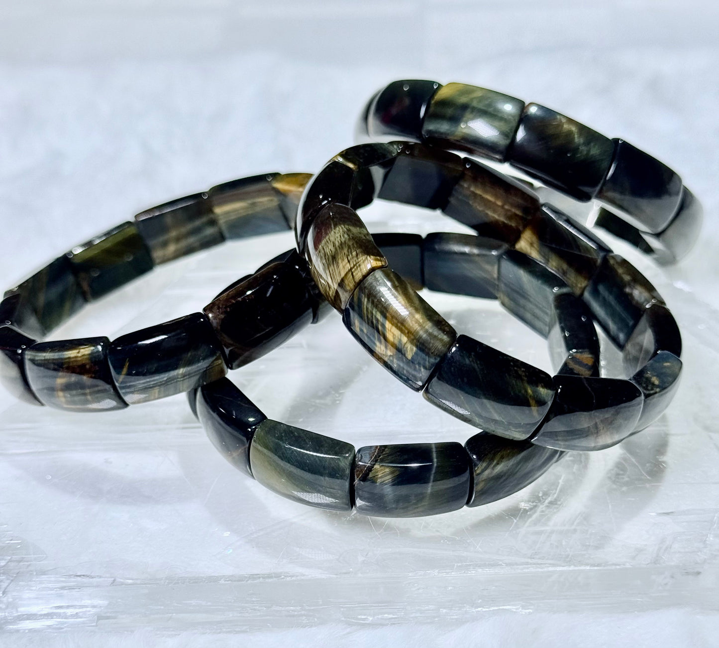 HQ Blue Tiger’s Eye Bangle